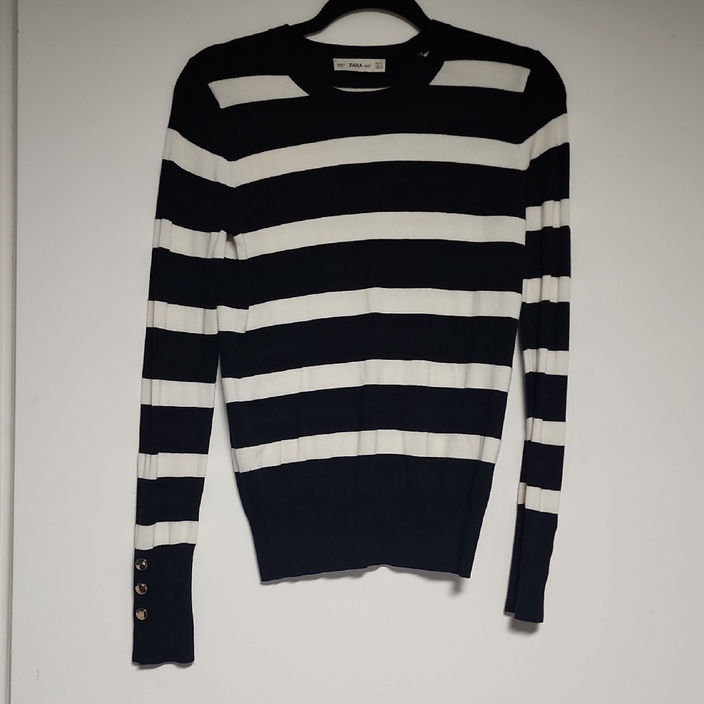 Zara White & Navy Striped Gold Button Cuffs Long Sleeve Sweater Size S